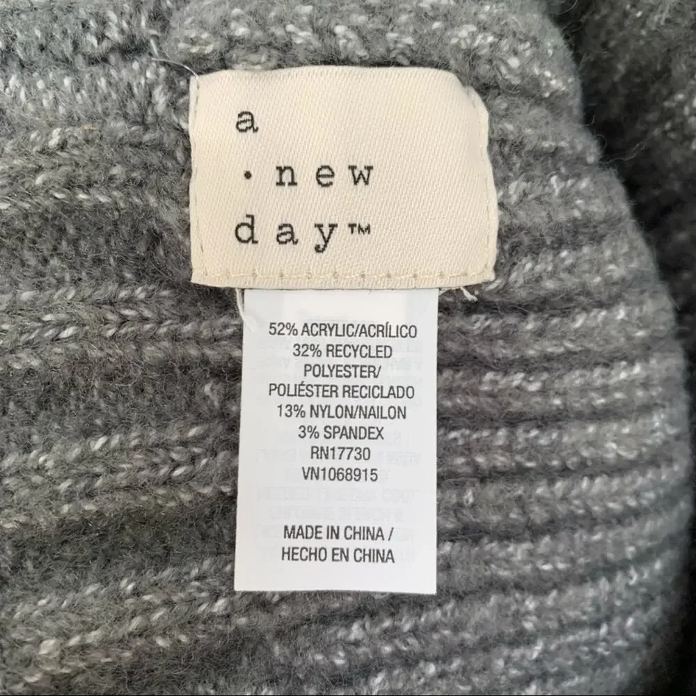 A New Day Gray Striped Cuffed Beanie One Size‎